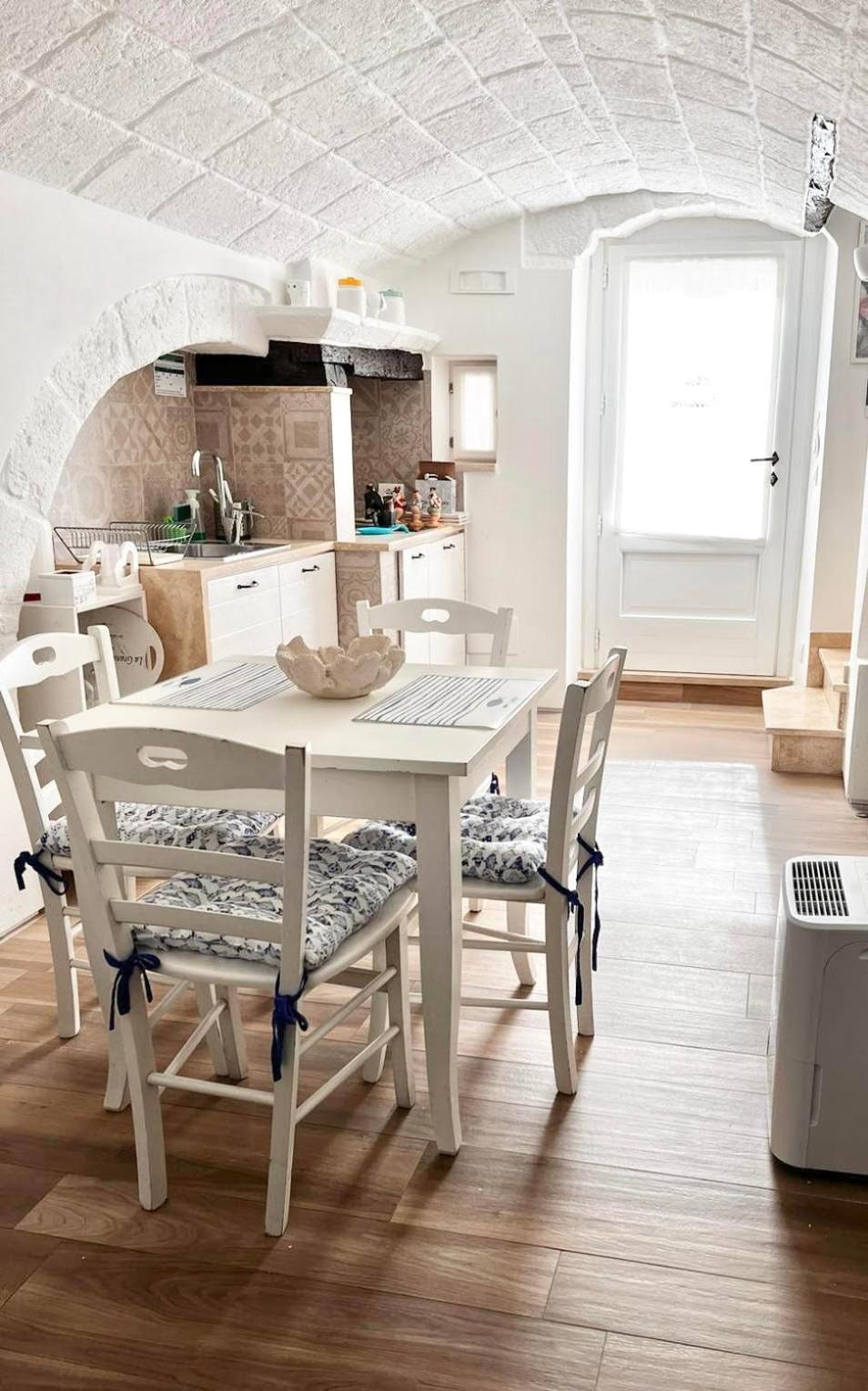 Casa Raffaella Villa Monopoli Buitenkant foto